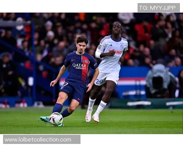 国王杯激战巴黎圣日耳曼大胜尤文图斯红牌事件引发全场热议与十大精彩进球回顾