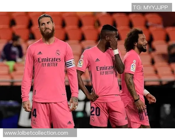 西甲精彩对决皇马逆转那不勒斯乌龙球成比赛转折点解析