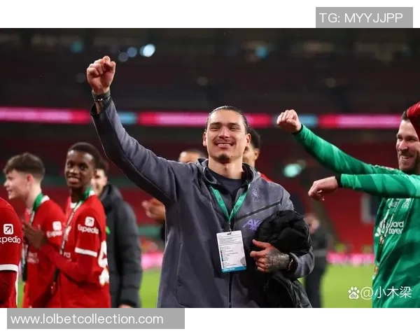 利物浦友谊赛大胜那不勒斯四球狂欢引发转会热议